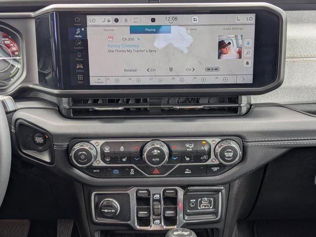2025 Jeep Wrangler Sahara 4xe