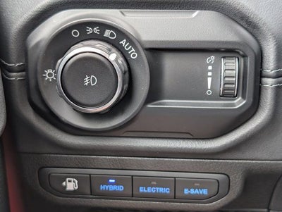 2025 Jeep Wrangler Sahara 4xe