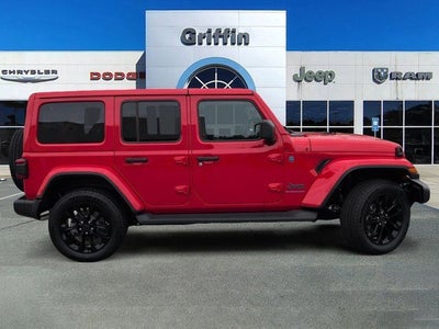 2025 Jeep Wrangler Sahara 4xe