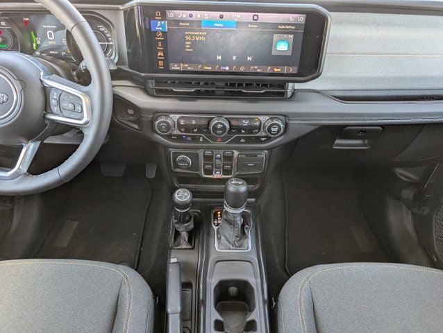 2025 Jeep Wrangler Sahara 4xe