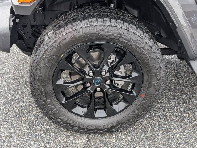 2025 Jeep Wrangler Sahara 4xe