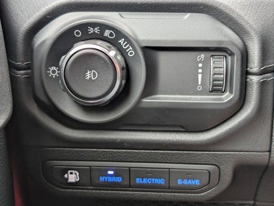 2025 Jeep Wrangler Sahara 4xe
