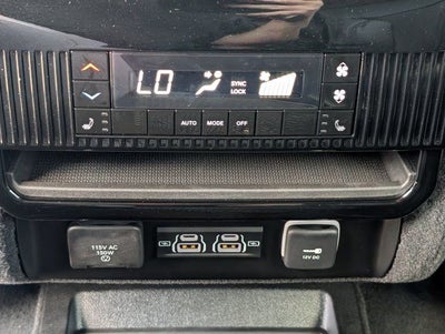 2025 Jeep Wagoneer L Series II