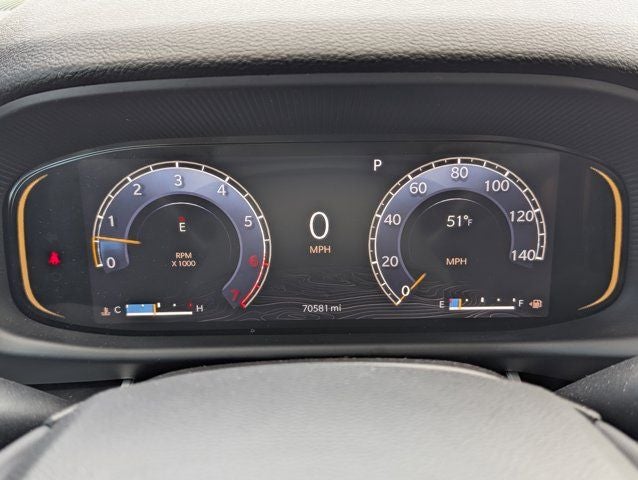 2023 Jeep Wagoneer Base