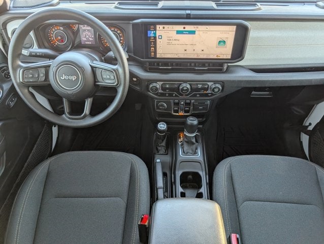 2024 Jeep Gladiator Sport photo 3