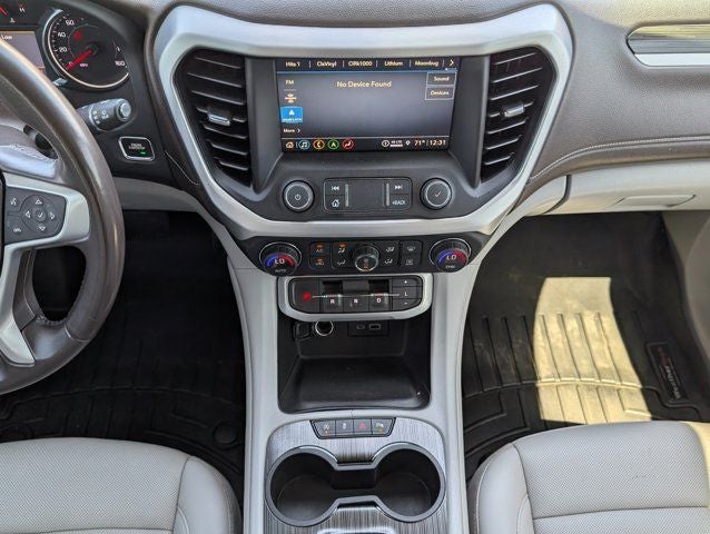 2021 GMC Acadia SLT