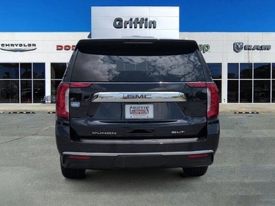 2023 GMC Yukon XL SLT