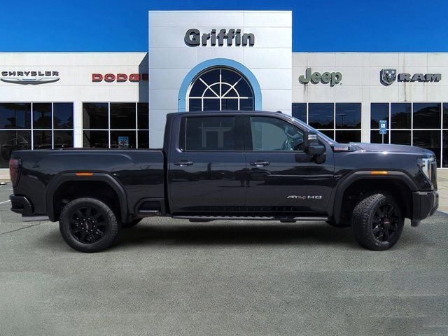 2024 GMC Sierra 2500HD AT4