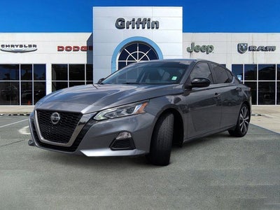 2022 Nissan Altima 2.5 SR