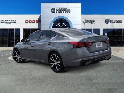 2022 Nissan Altima 2.5 SR
