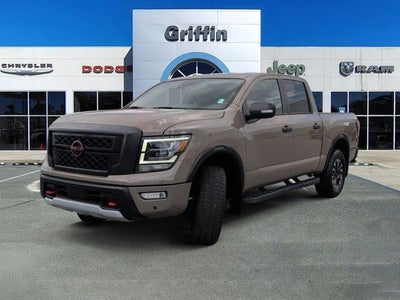 2024 Nissan Titan PRO-4X