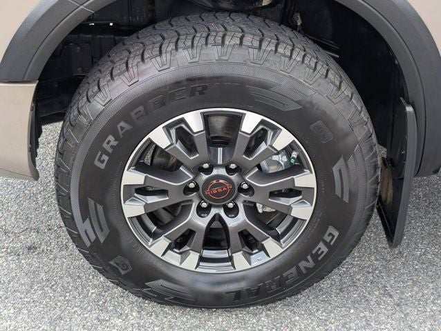 2024 Nissan Titan PRO-4X