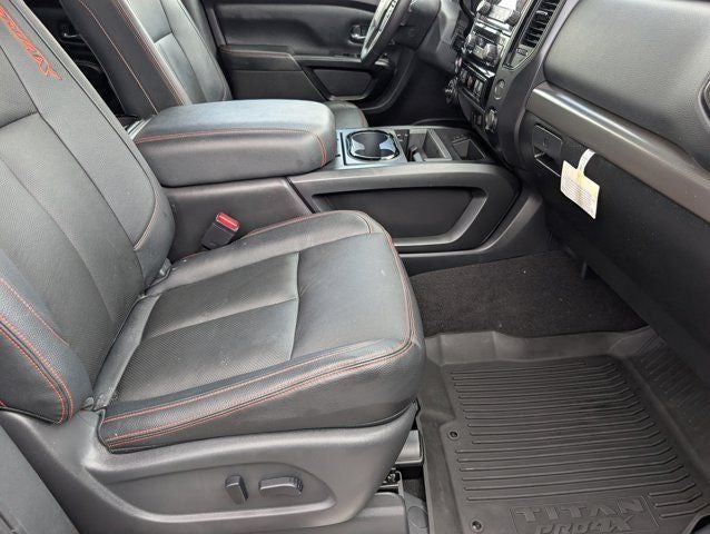2024 Nissan Titan PRO-4X