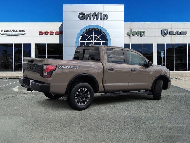 2024 Nissan Titan PRO-4X