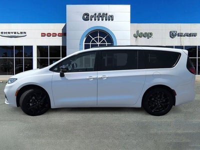2025 Chrysler Pacifica Limited