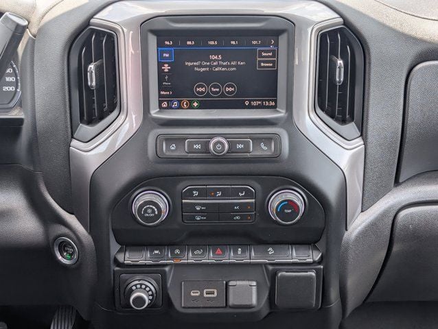 2022 Chevrolet Silverado 1500 Custom Trail Boss