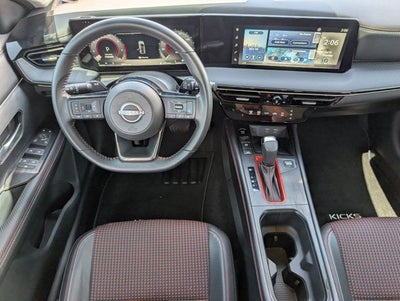 2025 Nissan Kicks SR