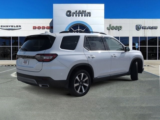 2023 Honda Pilot Elite