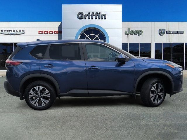 2022 Nissan Rogue SV