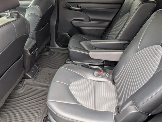 2021 Toyota Highlander XSE