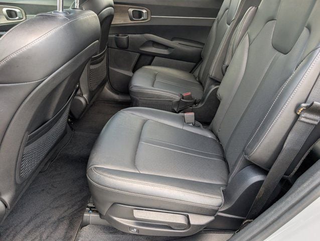 2022 Kia Sorento EX