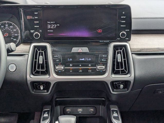 2022 Kia Sorento S