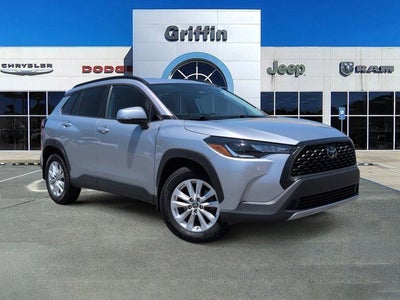 2024 Toyota Corolla Cross LE