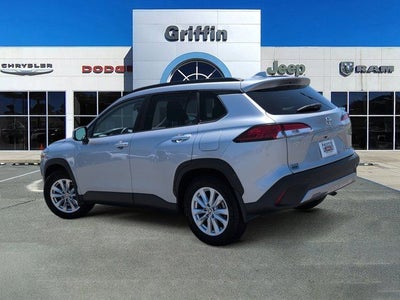 2024 Toyota Corolla Cross LE
