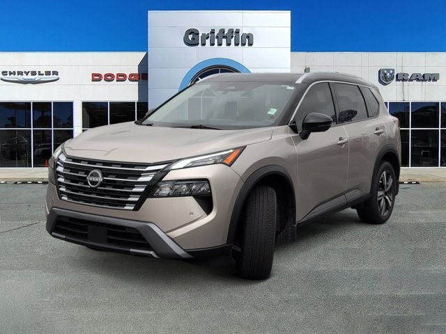 2025 Nissan Rogue SL