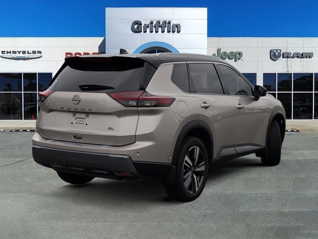 2025 Nissan Rogue SL