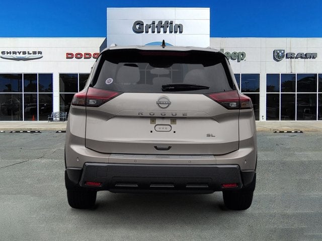 2025 Nissan Rogue SL