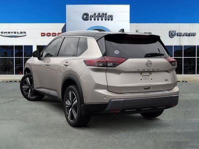 2025 Nissan Rogue SL