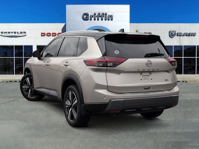 2025 Nissan Rogue SL