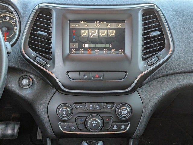 2019 Jeep Cherokee Altitude