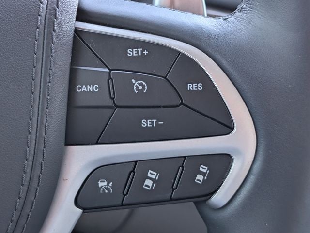 2021 Jeep Grand Cherokee Summit