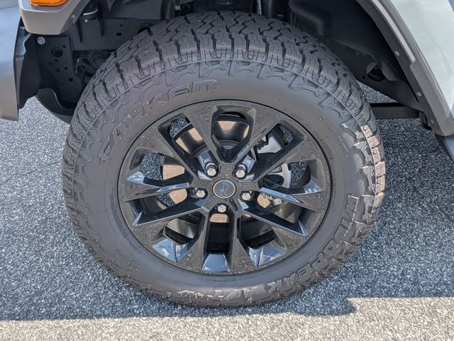 2025 Jeep Wrangler Sahara 4xe