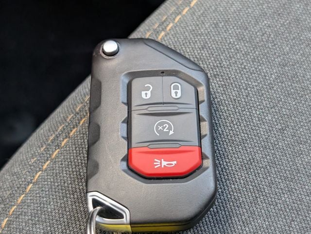2025 Jeep Wrangler Sahara 4xe