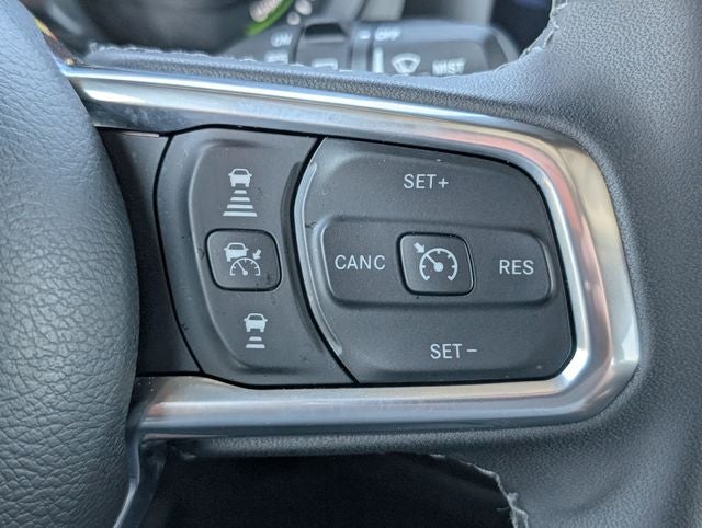 2025 Jeep Wrangler Sahara 4xe