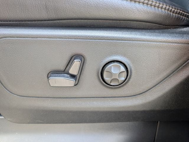 2025 RAM 1500 RHO