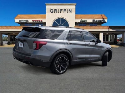 2023 Ford Explorer ST-Line