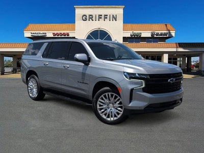 2023 Chevrolet Suburban RST