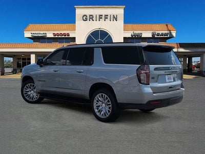 2023 Chevrolet Suburban RST