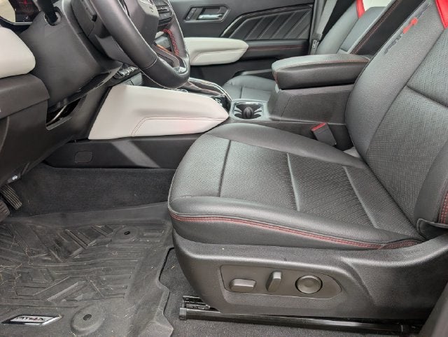 2023 GMC Canyon AT4X