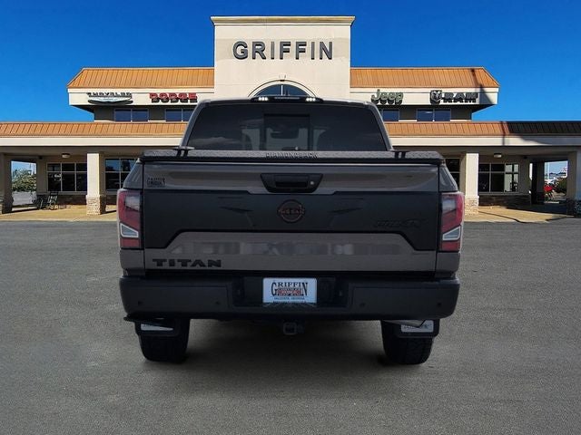 2024 Nissan Titan PRO-4X