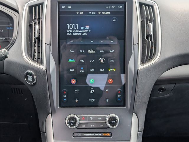2023 Ford Edge SE