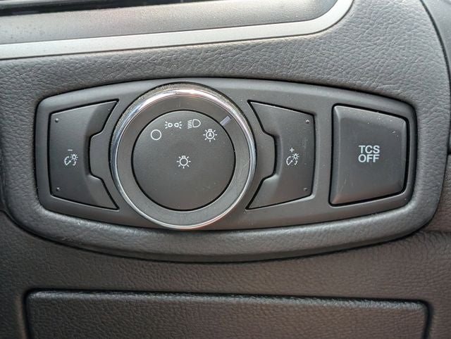 2023 Ford Edge SE