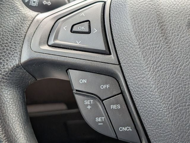 2023 Ford Edge SE