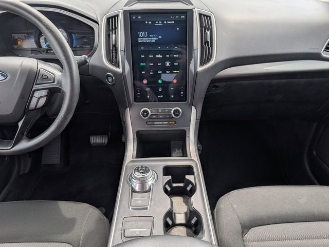2023 Ford Edge SE