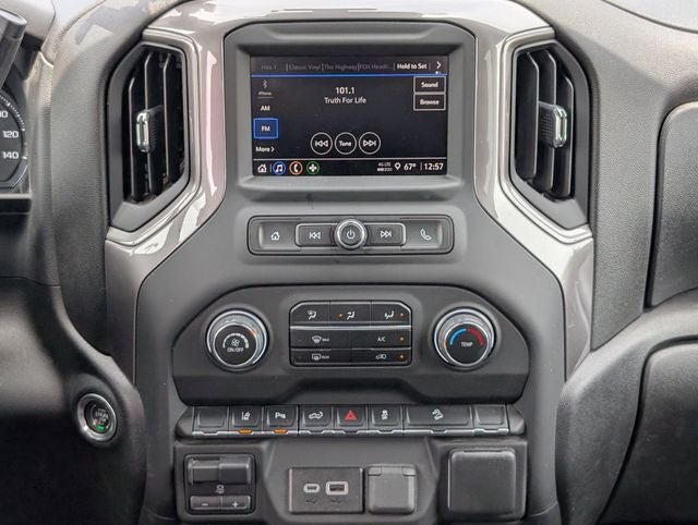 2024 Chevrolet Silverado 2500HD Custom