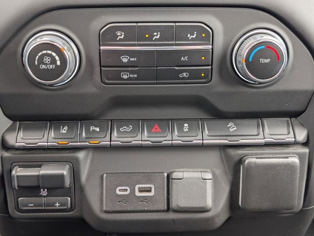 2024 Chevrolet Silverado 2500HD Custom
